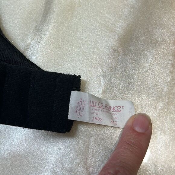 Vintage Lily of France Black Lace Bra 34c - Picture 6 of 6